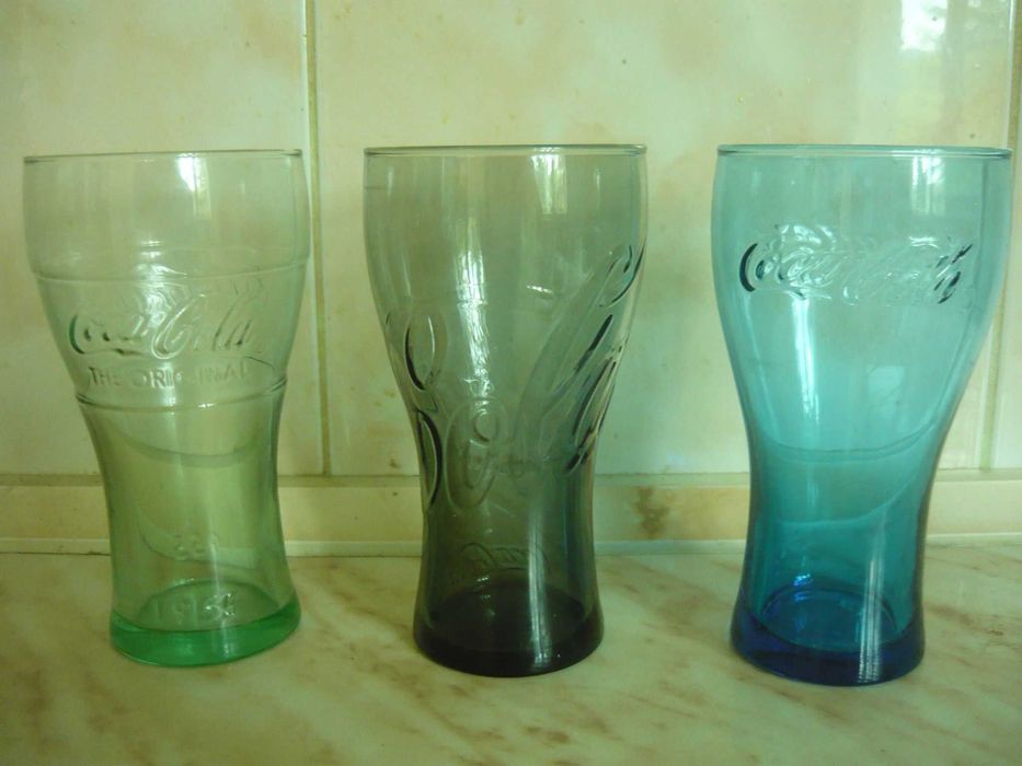 Чаши кока кола- за колекция