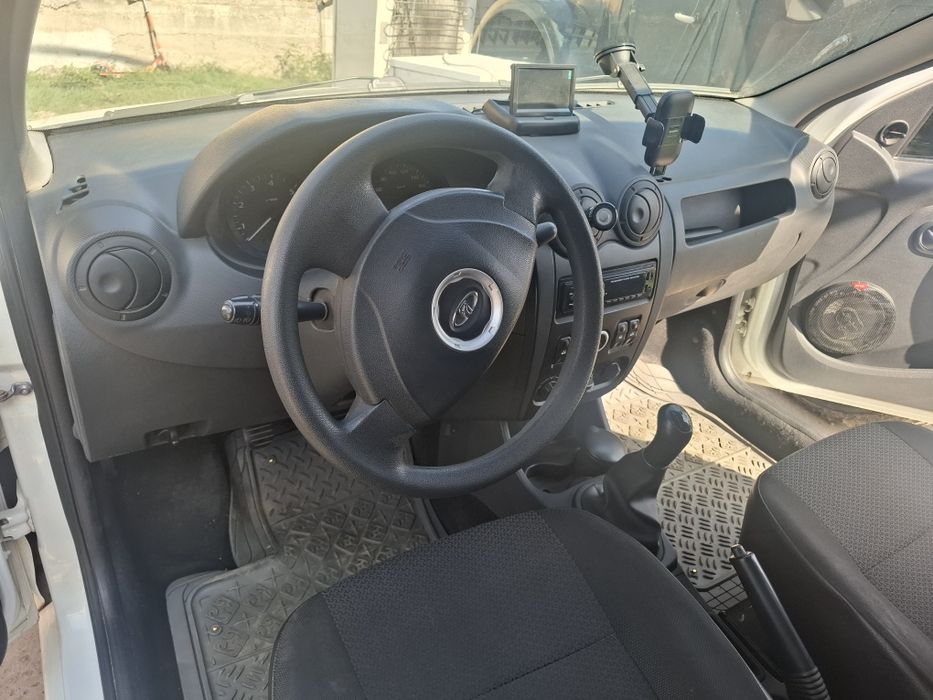 Lada Largus фургон