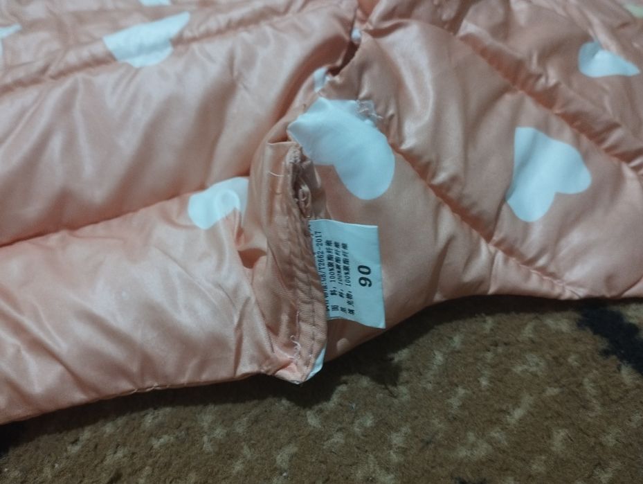 Detskiy bez rukafka kurtka og'il bola va  qiz bollarga