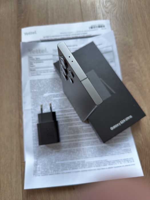 Като НОВ! Samsung Galaxy S24 Ultra 256gb Titanium Black / НОВ!