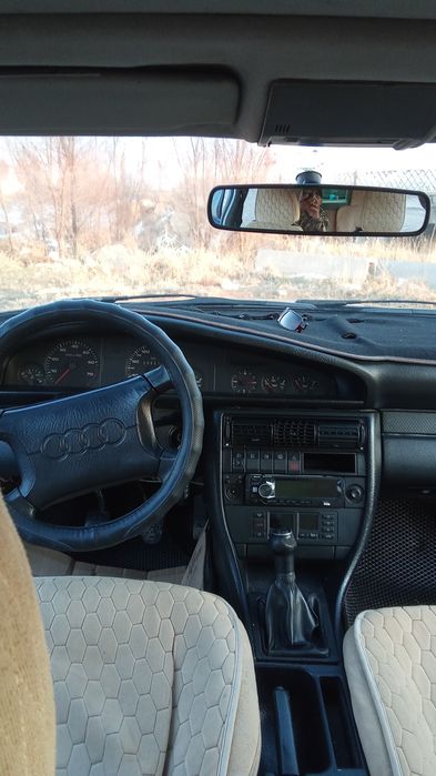 Audi rs4 1993год ...