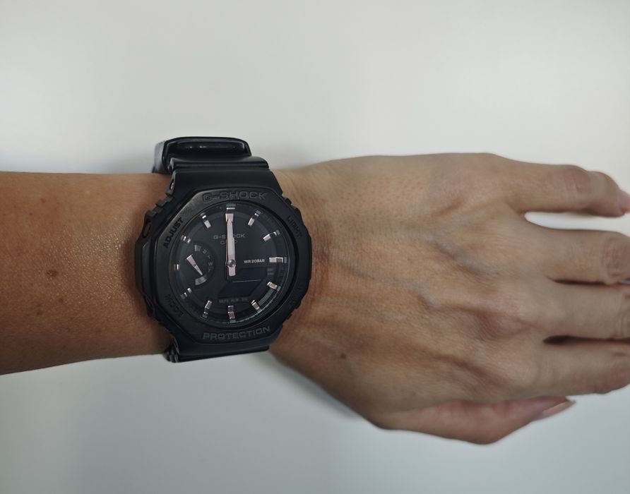 Дамски часовник G Shock черен