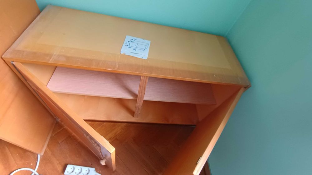 Comoda  din pal culoare deschisa