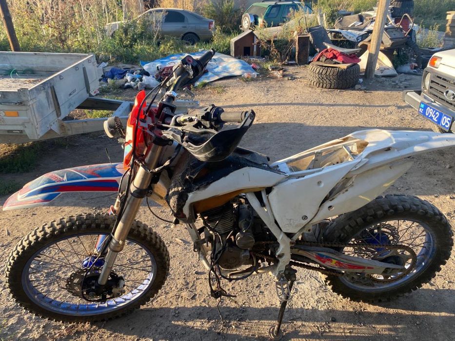 Продам энудро 250 куб