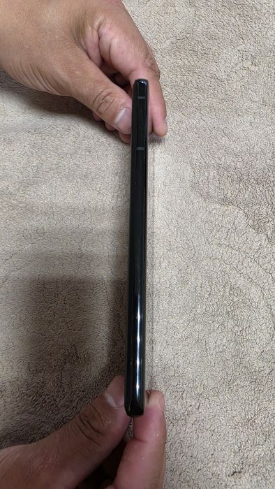 Продам Samsung galaxy S 21 ultra