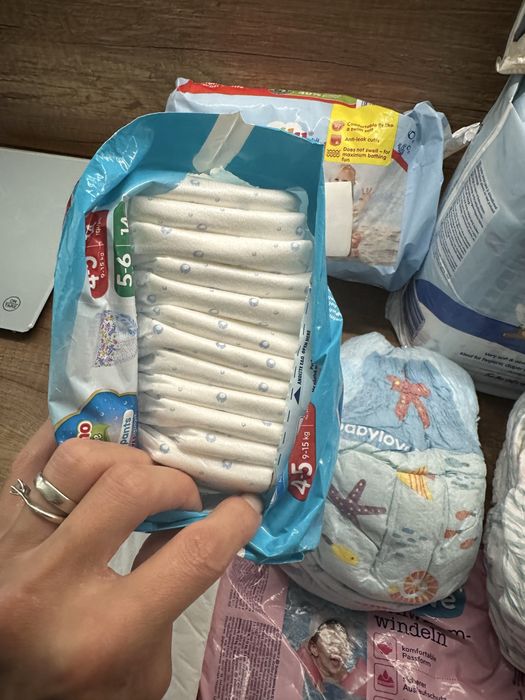 Памперси за плуване+подложки