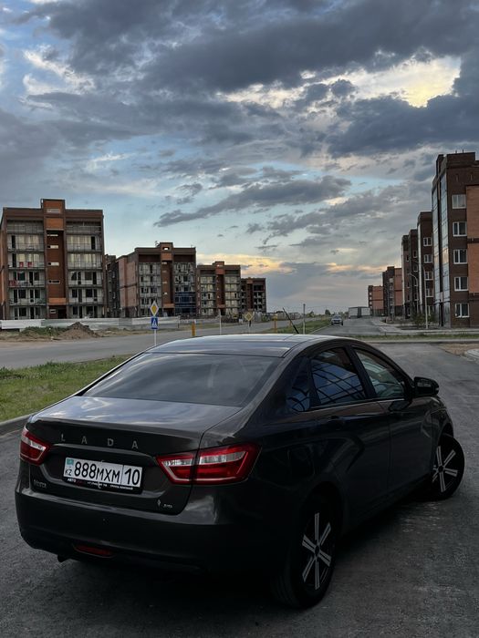 Lada Vesta 1.6 2018 год