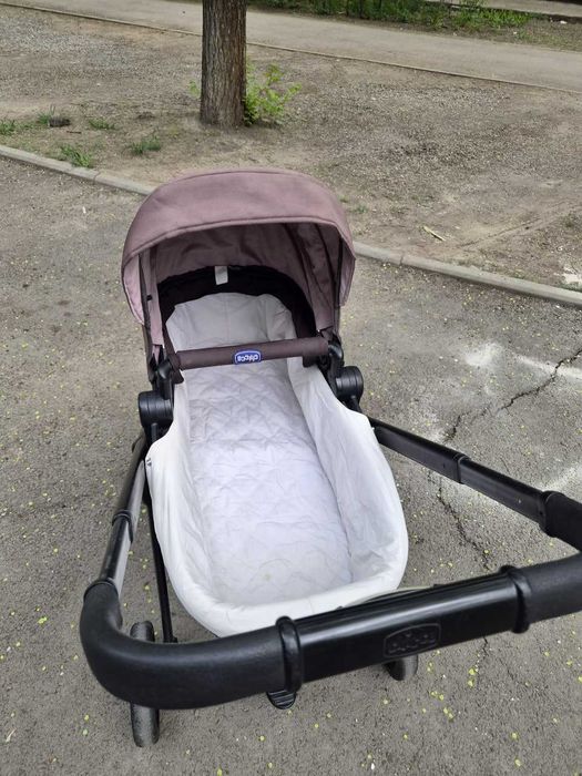 Детская коляска-трансформер Chicco Urban