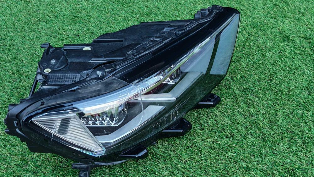 Фар за VW T-Roc Full LED / ВФ Т-Рок