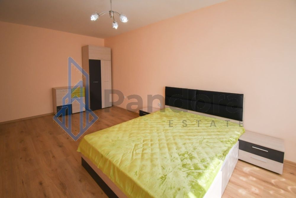 Дава се под наем Двустаен апартамент в София, Гоце Делчев - 71 кв.м за 458.49 € - Снимка #4