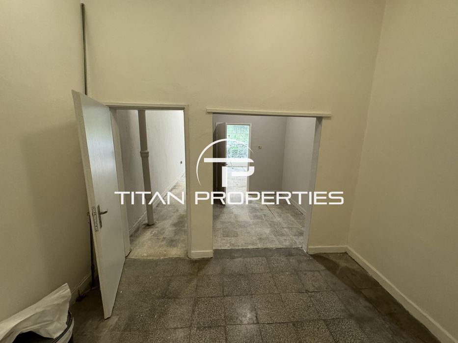 Дава се под наем Магазин в Бургас, Изгрев - 55 кв.м за 229.5 € - Снимка #3