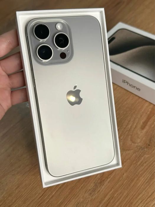 Продам Iphone 15 Pro 512 GB
