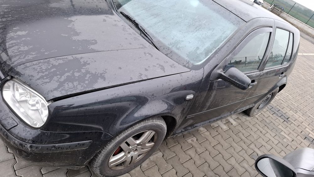 Vand capota,far,aripa Golf 4