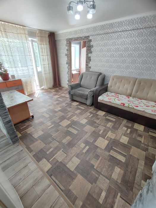 Продается 2-комн (2-24, 3 эт)
