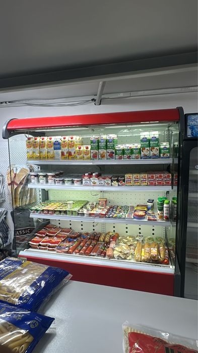 витринный холодильник