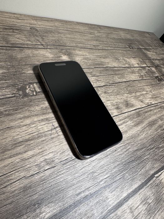 iPhone 15 Pro 128GB Natural Titanium • Като Нов • Без Забележки