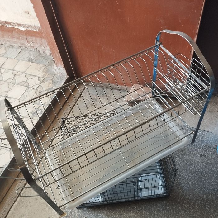 Сушилка для посуды,бу норм.состаяния .
