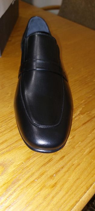 Мужской обувь 41 раз.Турецскийй  Фирмы  Iskender