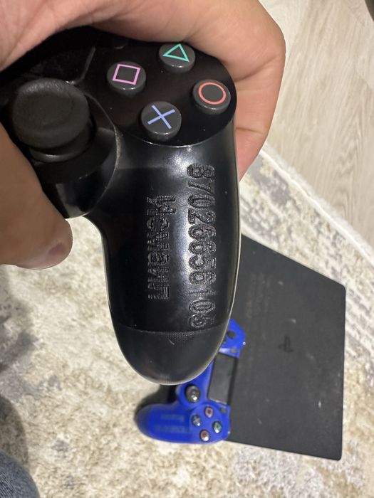 Ps4 Slim в аренде был (не ворованный)