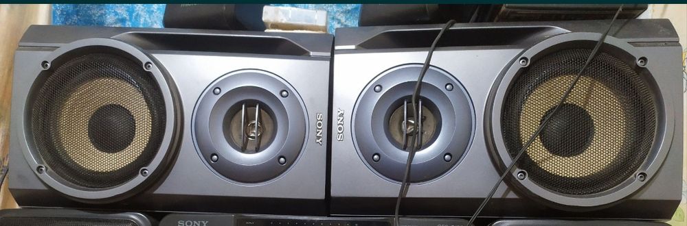 Музыкальный центр