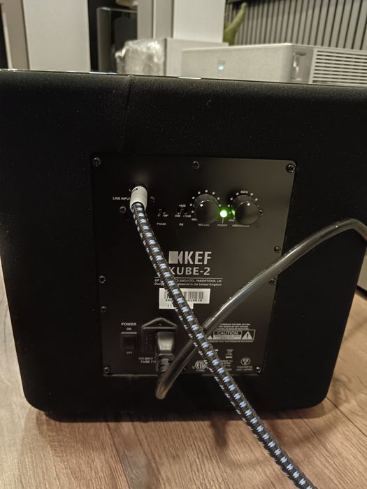 KEF Kube-2 Subwoofer ACTIV cu 2-Difuzoare de 25Cm 250W RMS 2 buc