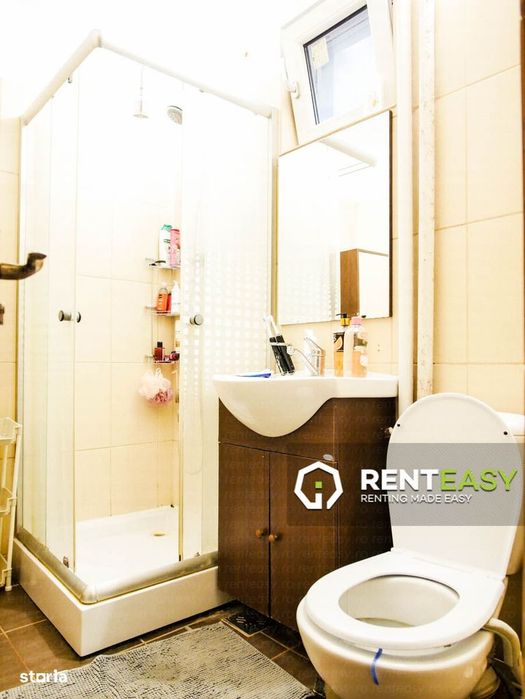 Inchiriere apartament cu trei camere situat in Centru - Piata Unirii