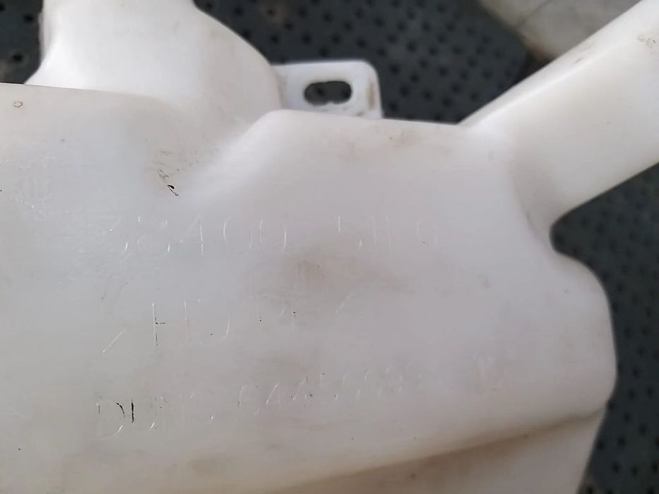 Vas lichid parbriz suzuki splash 3840051k0