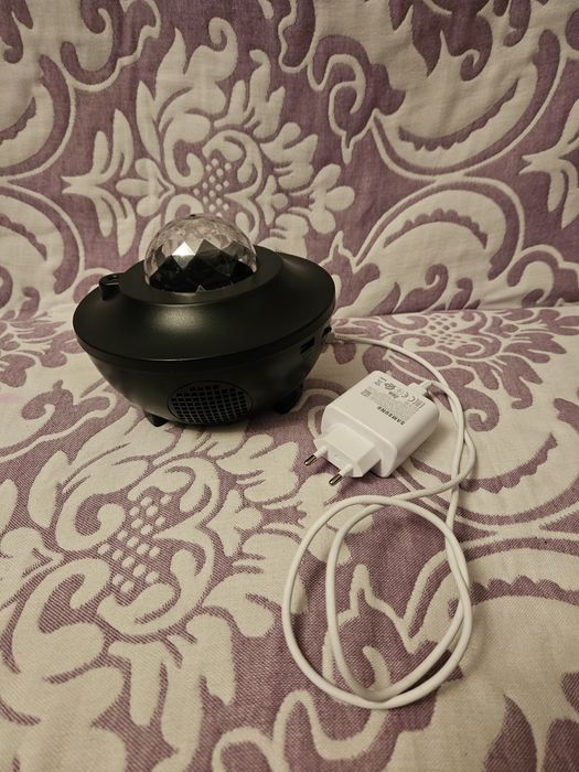 ,светящийся новогодний шар