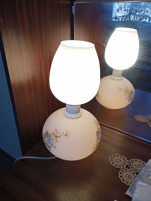 Лот от разнообразни лампи