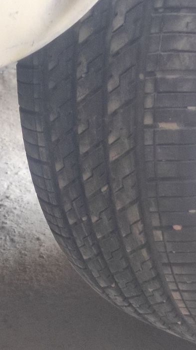 Moshina     sotiladi