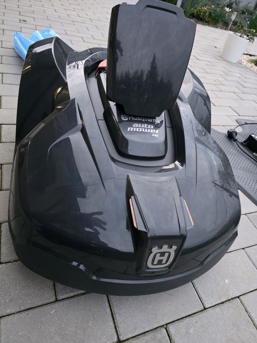 Husqvarna Automower 440 robot gazon / iarba NOU