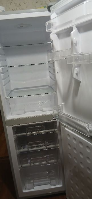 Срочно продам холодильник