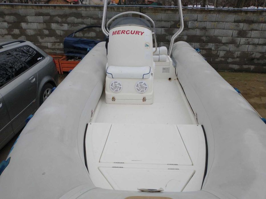 Лодка тип риб 520