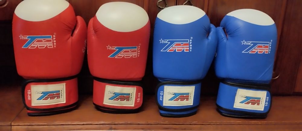 Перчатки для занятий спортом