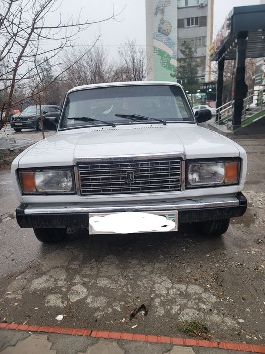 Ваз 2107 инжектор сотилади 2008 йил юргани 91000