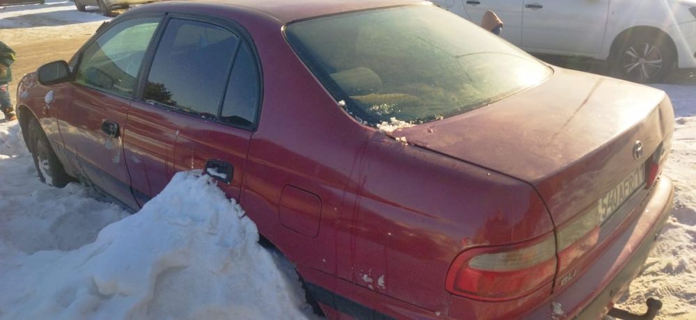 Тоиота Карина Е сатылады