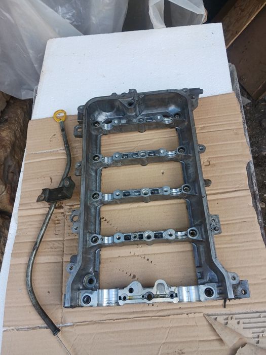 Двигател на части . Тойота Аурис 1,8 ,99 к.с.