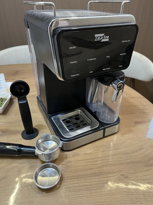 Продам кофемашину рожковую