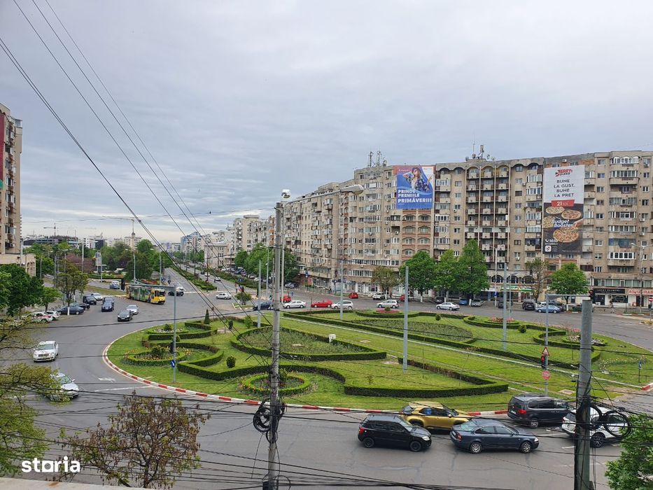 Piata M Viteazu, ap. 2 cam, et 1, mobilat, 350 euro