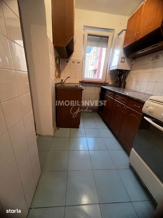 Apartament 3 camere | Etaj 3 | Sebes | 52.000 €