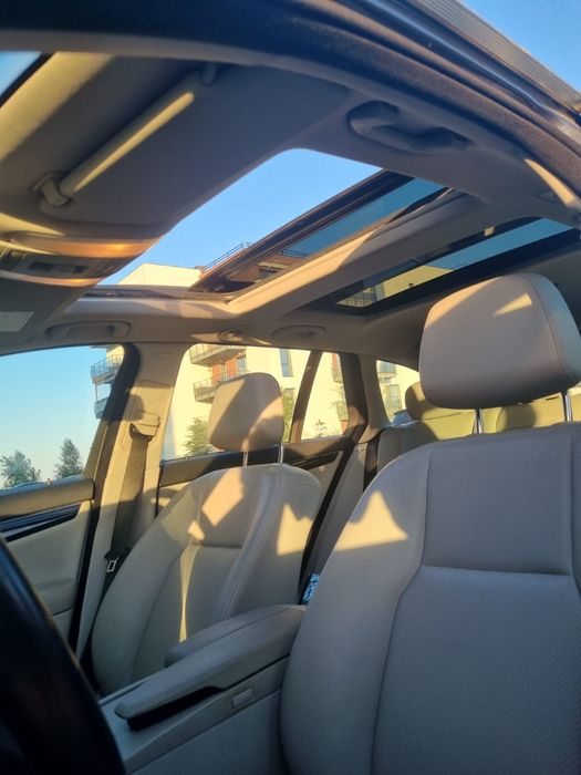 Mercedes-Benz C-Class W204 Facelift – 2013