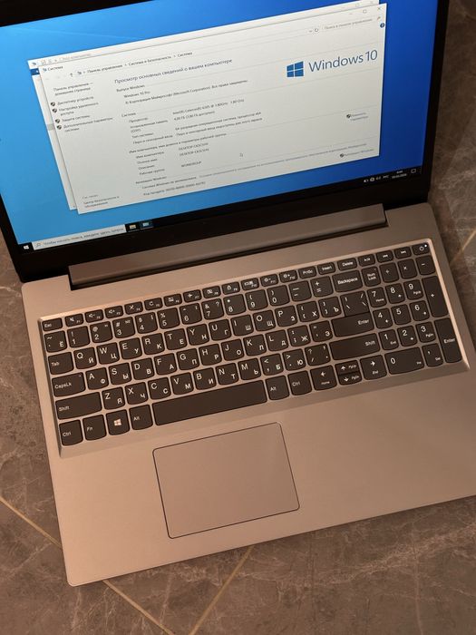 Ноутбук Lenova / Ленова