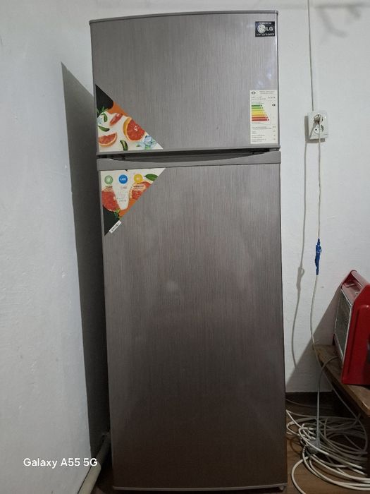 Холодильник сатылады