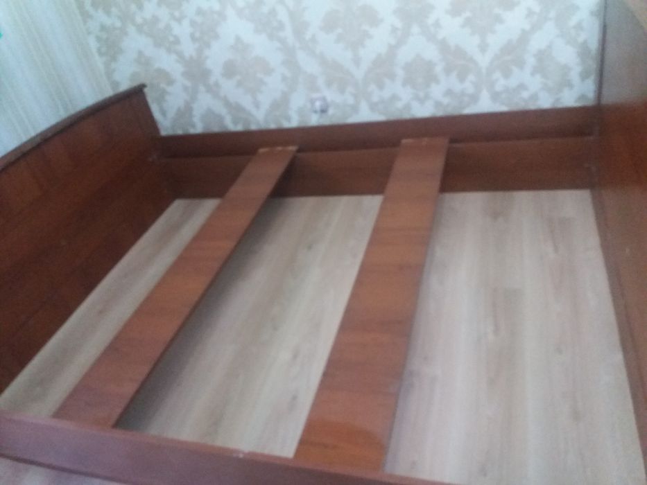 Продаю двуспальная кровать