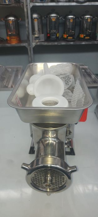 ПРОДАМ! Мясорубка для приготовление фарша. Алматы! Доставка.