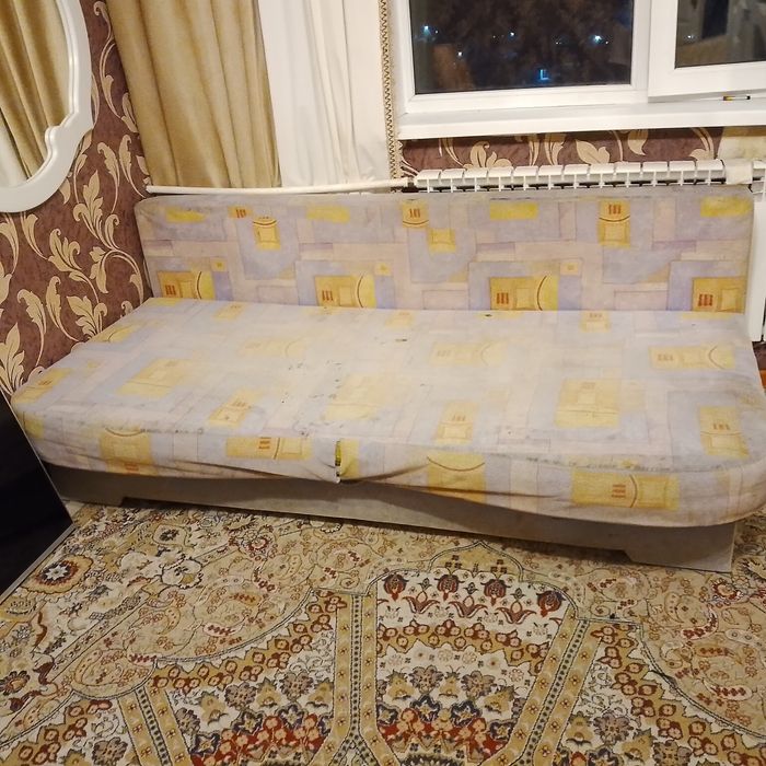 Даром тахта. Самовывоз