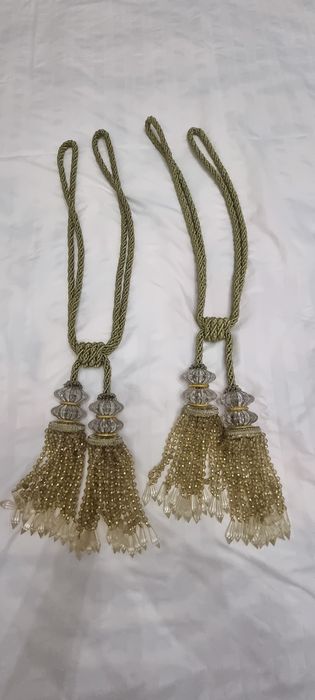 Держатели (подхваты) для штор