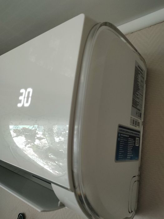 Кондиционер Samsung