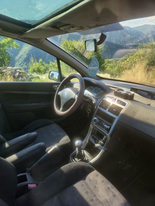 Peugeot 307 sw 2.0 136к.с