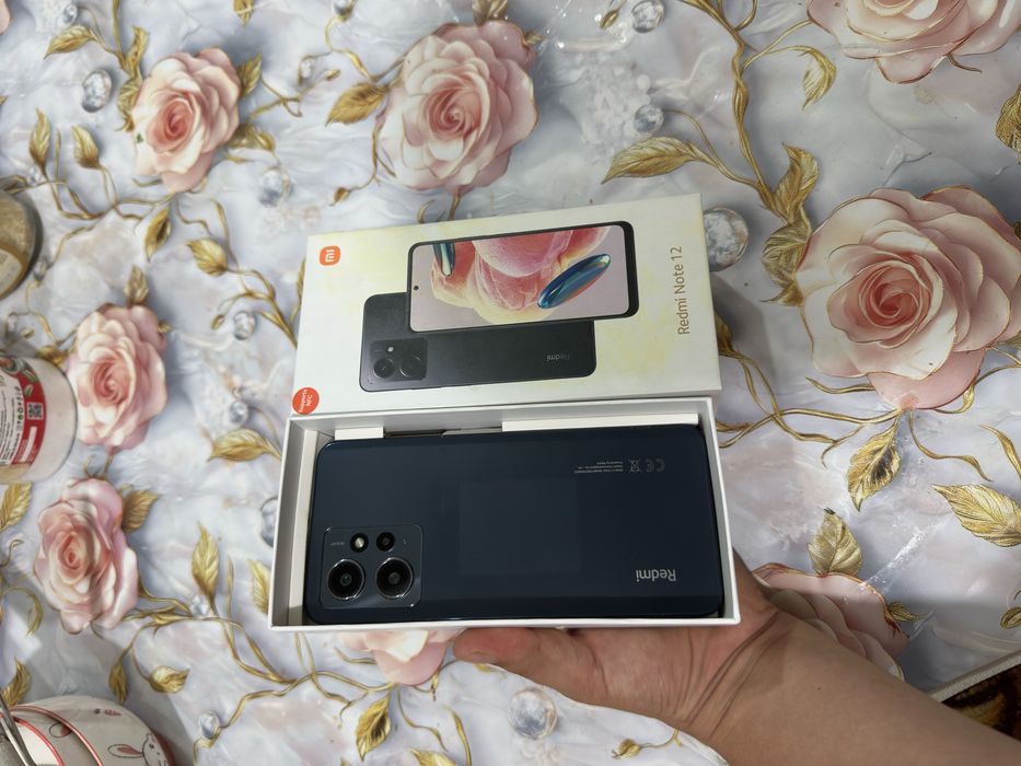 Redmi note 12 ,  8/128 Gb , karopka dakumentli